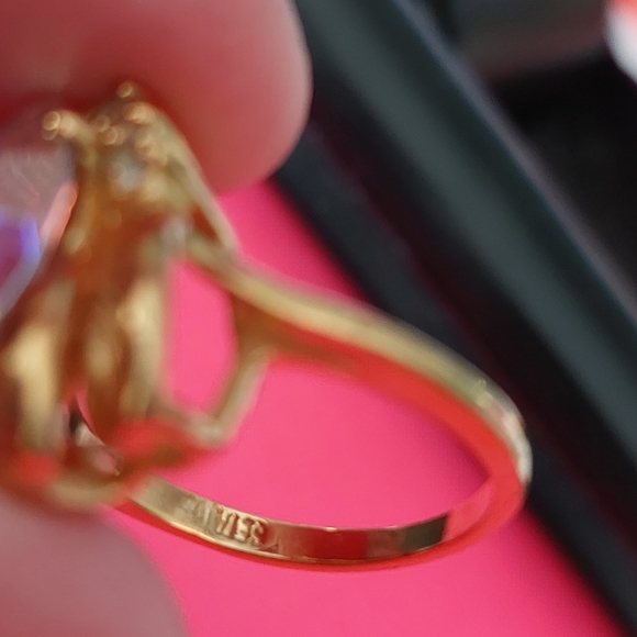 seta Jewelry Cocktail Ring Iridescent Stone Gold Sz9 Poshmark